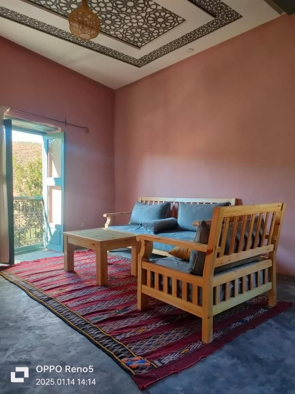 Ourika Timalizene Le Jardin Des Delices Hotel Tamezindert Ngoại thất bức ảnh